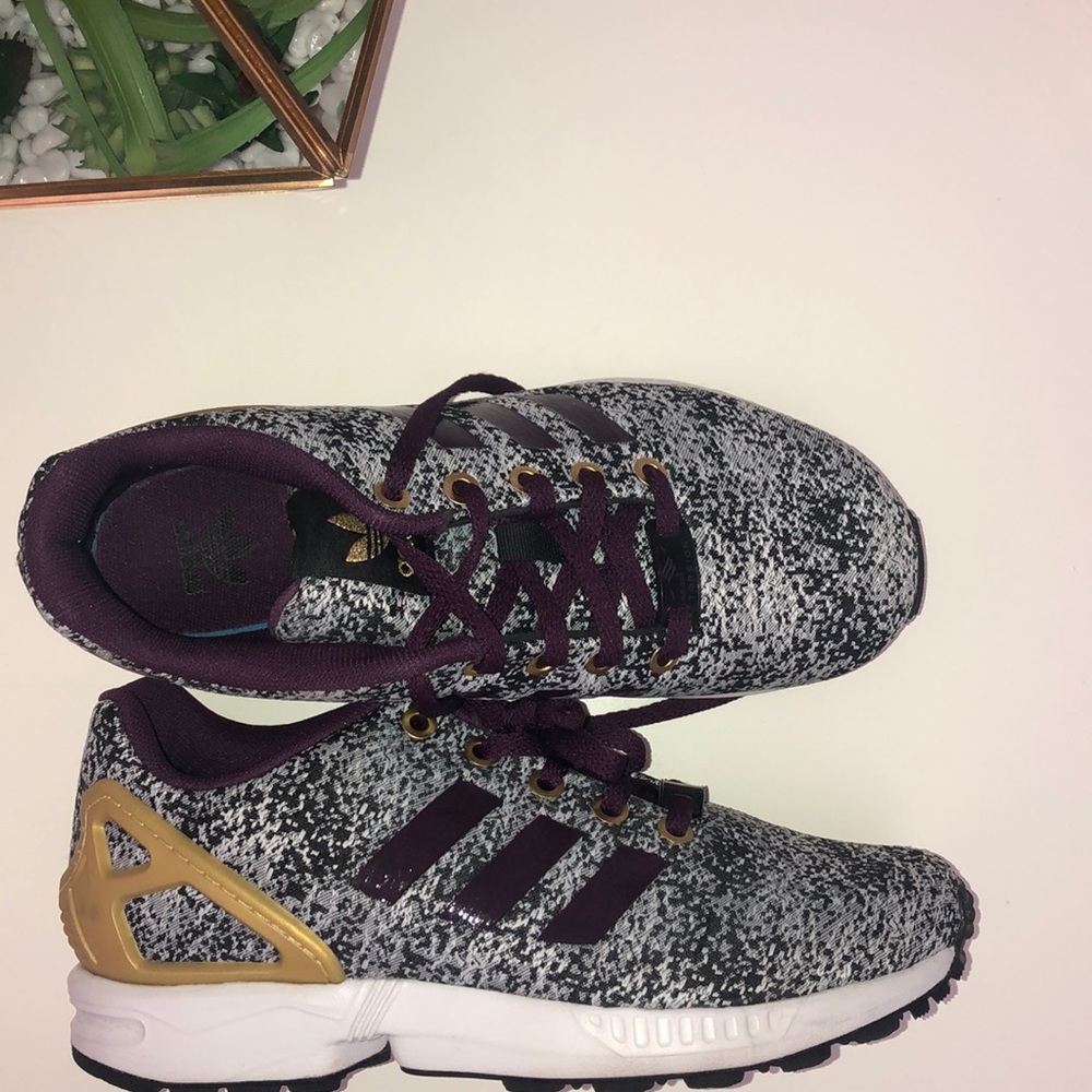 Adidas BRAND NEW running shoes